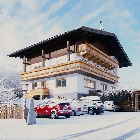 Πανσιόν Kristall Bramberg am Wildkogel