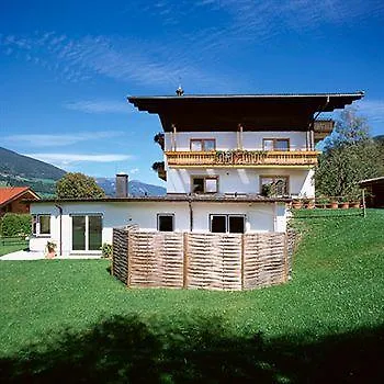 Kristall Guest house Bramberg am Wildkogel